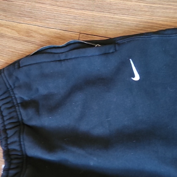 Nike Sweatpants size XL - Picture 2 of 5